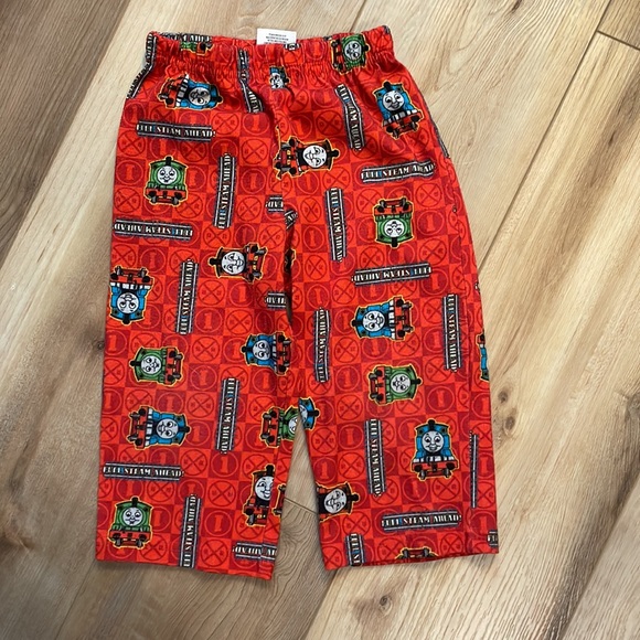 Thomas & friends the train boys pajamas size 2T pjs pants 3T top - Picture 12 of 16